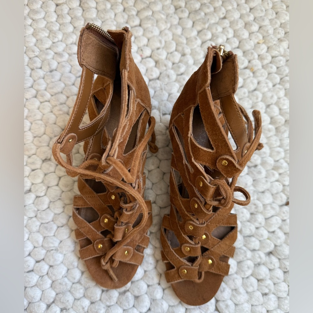 AEROSOLES Tan Suede Women's Sandals